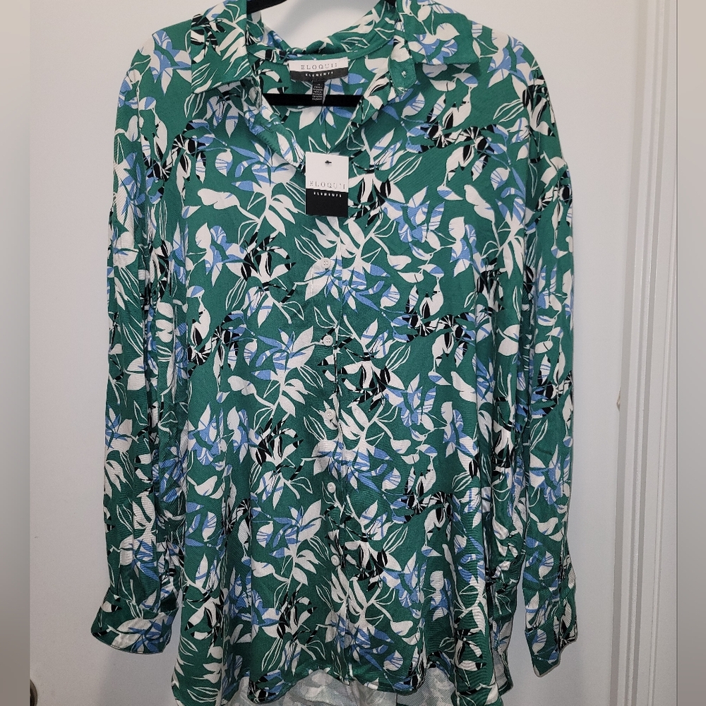 NWT - ELOQUII -Sz 18- Floral Longsleeve Button Up